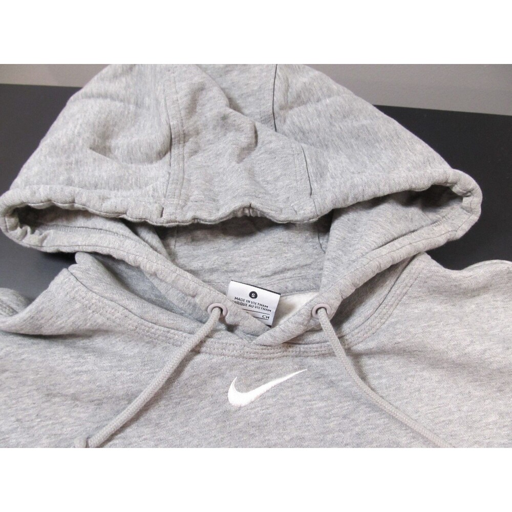 Nike UConn Huskies Gray Hoodie Women’s / Men Athletics Pullover Sweatshirt - Picture 7 of 7